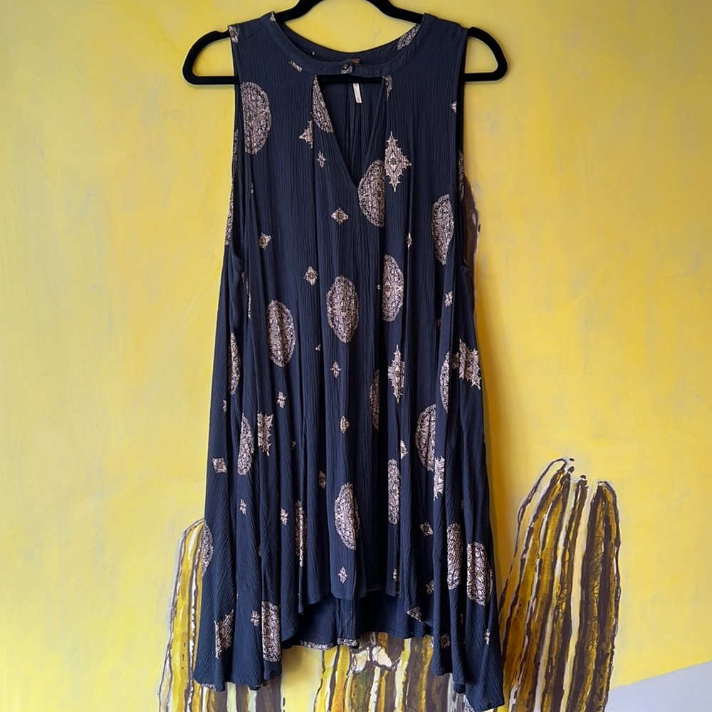 Free People 💙 Tree Swing Pink Medallion Tunic Top Tank Dress Size Medium